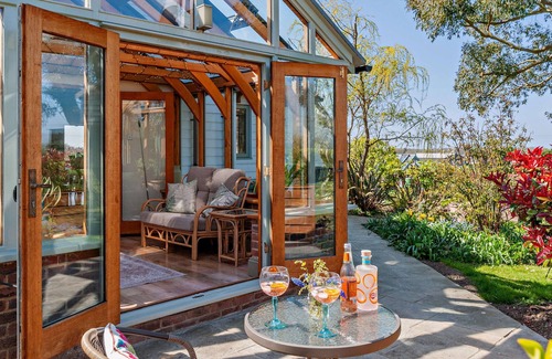 Bilting Casa | The Cottage at Little Bower