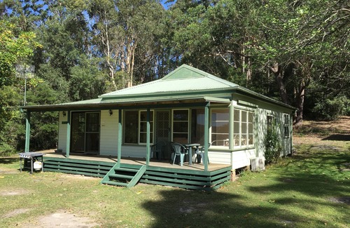 Longreach Cabaña | The Cottage at Shoalhaven Lodge, Absolute Waterfront