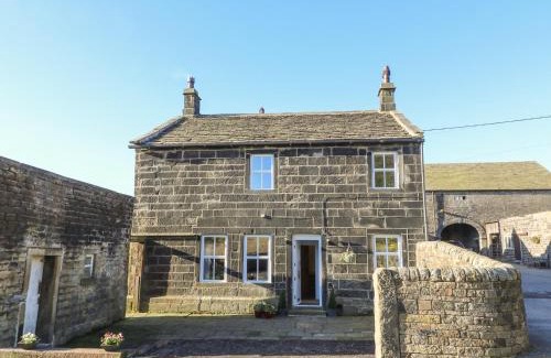 Sowerby Bridge Casa | The Cottage, Beeston Hall