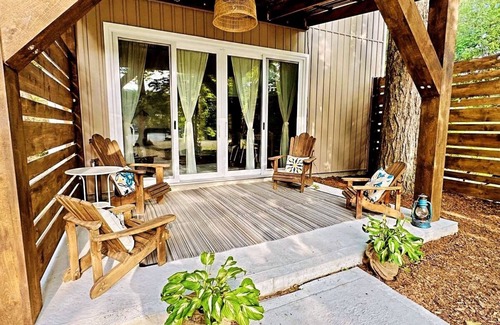Wasaga Beach Casa | The Cottage Experience