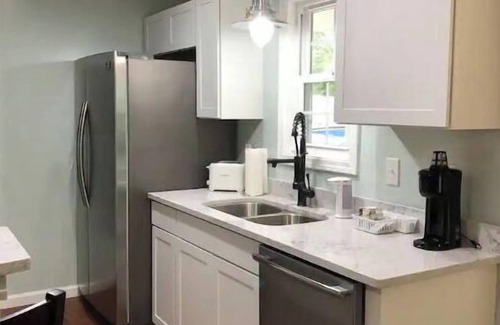 West End Cabaña | The Cottage @ Fairway Farm, working Blueberry Farm