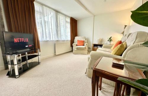 York Casa | The Cottage