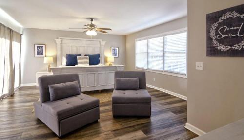 Statesboro Casa | The Cottage House on the Blue Mile - Family Friendly, Close to GSU!