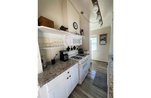Kelseyville Apartamento | The Cottage