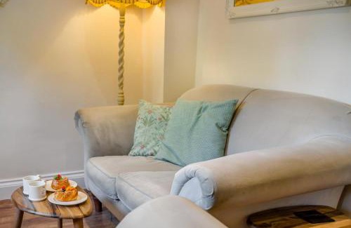 Winchcombe Casa | The Cottage - Vineyard Street