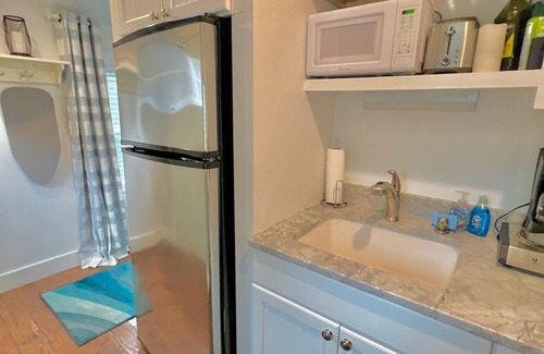 Newport East Cabaña | Bienvenido a "The Cottages"