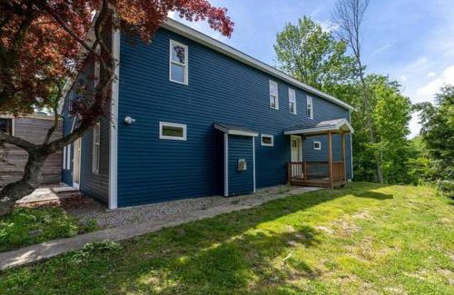Northwood Casa | The Cottages at Harvey Lake