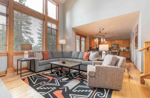 Truckee Casa | The Cottages - Golf, Pool, Play - 2-Bedroom