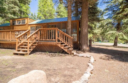 Bayfield Casa | The Cottonwood Cabin #17 at Blue Spruce RV Park & Cabins