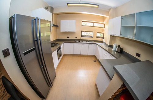 Kilimani Apartamento | The Courtyard at Vanga