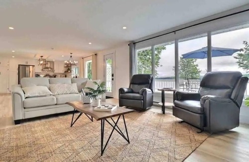 Jemseg Casa | The Cove Home