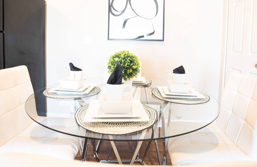 Easton Apartamento | The Cove ( less than a minute from Easton town center )