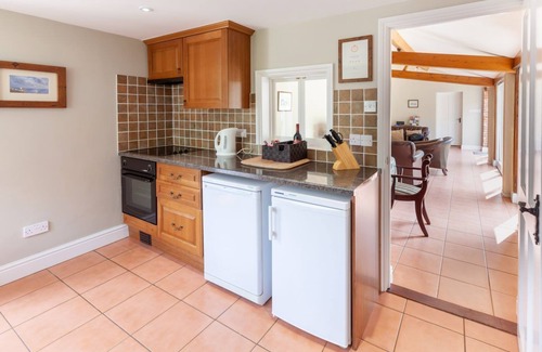Banningham Apartamento | The Cow Barn - sleeps 6 guests in 3 bedrooms