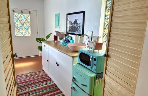 Page Casa | The Cowgirl Cabana. A private, gated bungalow.