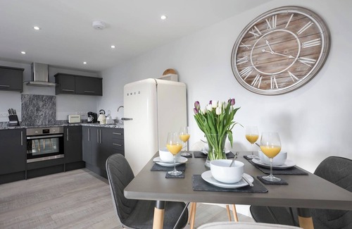 Halesworth Cabaña | The Cowshed - UK10354