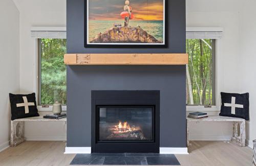 Saugatuck Casa | The Coyote