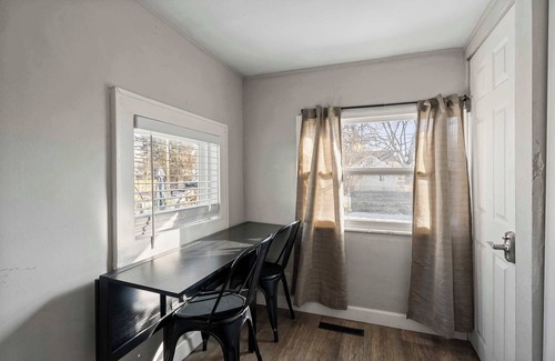 West Columbus Casa | The Cozy Bellows – Retreat for 4