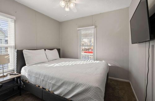 West Columbus Casa | The Cozy Bellows - Retreat for 4