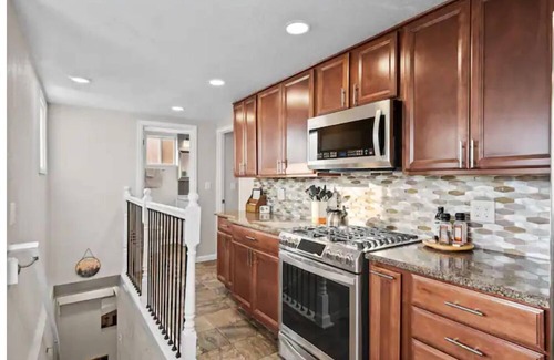 Englewood Casa | The Cozy Birdnest w/ Sauna & Outdoor Lounge space!