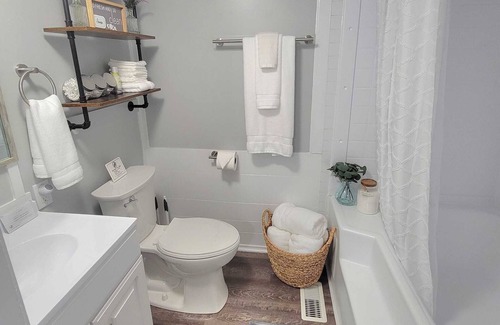 Ruffin Casa | -The Cozy Casa- 2 min drive from Exit 53 in Walterboro. Clean & Stylish!