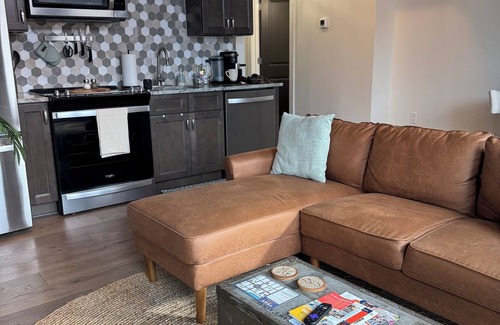 Troy Apartamento | The Cozy Corner ~Downtown Troy