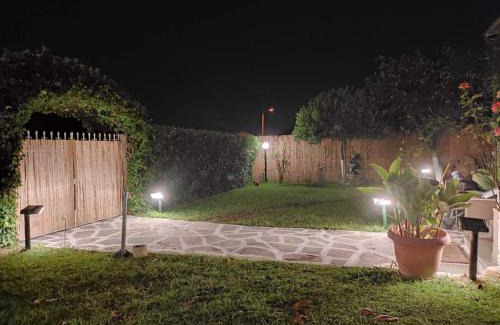 Pella Casa | The Cozy Garden Villa