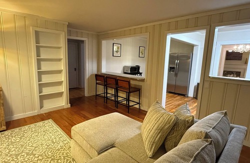 Dothan Casa | The Cozy Getaway