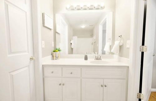 Martinez Apartamento | The Cozy Hearth Escape Here