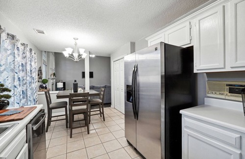 Johns Creek Casa | The Cozy Nest - Home Away From Home