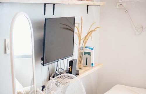 Santo Cristo Apartamento | The Cozy Pad by JVR Property FInds