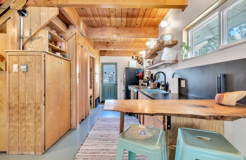 Big Bear City Cabina | The Cozy Rozy A Frame Cabin