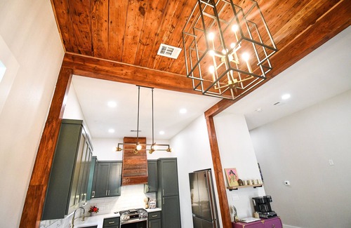 Lockhart Casa | The Craftsman on Main Street
