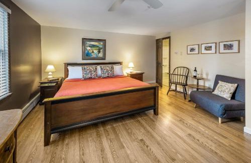 Tenants Harbor Hotel | The Craignair Inn & Causeway Restaurant