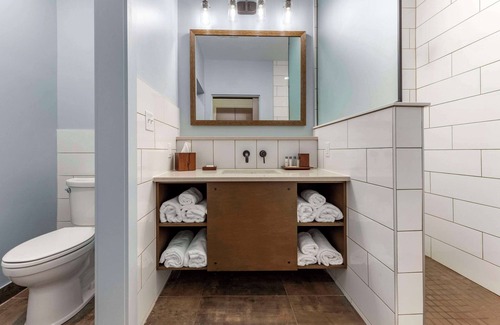Cheat Lake Hotel | The Cranberry, Ascend Hotel Collection