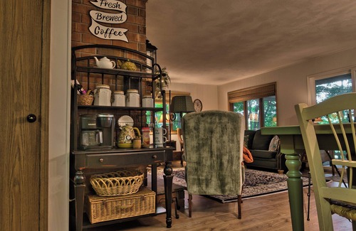 Wellsboro Cabaña | The Cranberry Cottage @ Hills Creek