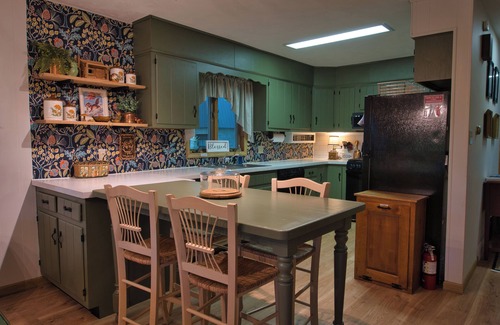 Wellsboro Cabaña | The Cranberry Cottage @ Hills Creek