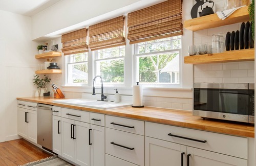 Valdosta Casa | The Cranford Cottage Historic Cozy Centrally Located in Valdosta
