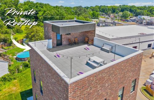 Clarksville Apartamento | The Crash Pad at The Spot on 281 Liberty Pkwy