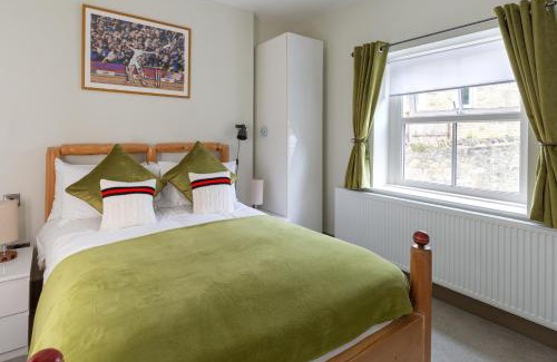 Addingham Hotel | The Craven Heifer