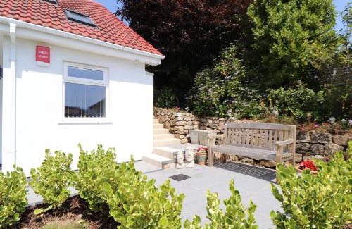 Helston Casa | The Crest