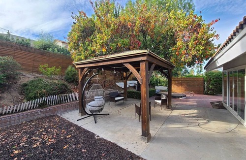 Estates at Canyon Crest Casa | The Crest Haven, Arcade, Game Room, Spacious Backyard, Parking, AC, Multiple TVs