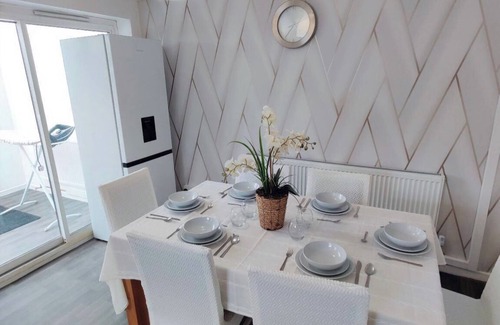 Little Hay Casa | The Croft House Near Birmingham Airport and Nec