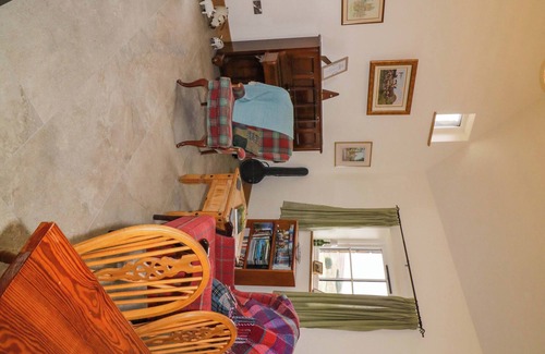 Ballymena Cabaña | THE CROFT, pet friendly, character holiday cottage in Cloughmills