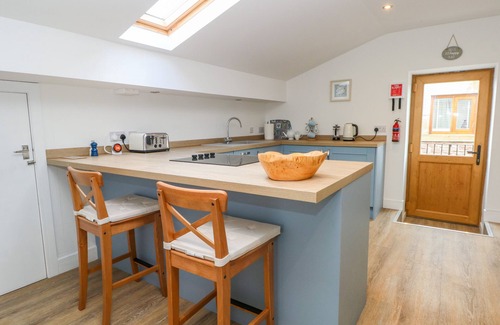 Chorley Cabaña | THE CROFT, romantic, character holiday cottage in Chorley