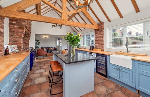 Abbots Bromley Cabaña | The Croft Summary: Es