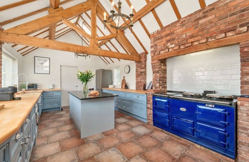 Abbots Bromley Cabaña | The Croft Summary: Es
