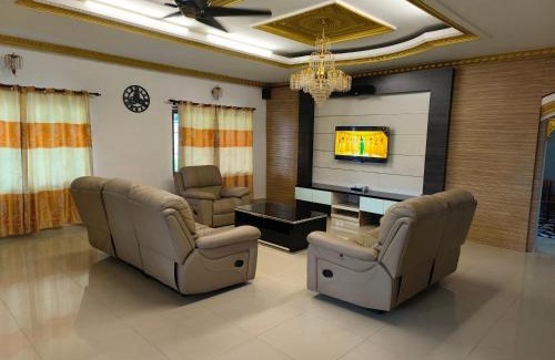Johor Bahru Casa | The Crown Homestay