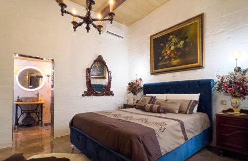 Zejtun Casa | The Curiosities House - Artistic & Experiential retreat