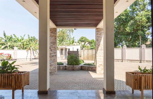 Kampala Casa | The Curvalux House, Entebbe-Kigo
