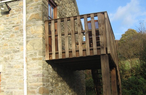 Cwmbach Apartamento | The Cwtch-Cabaña del Pastor-Tradicional-Baño con ducha-Vista a la Montana